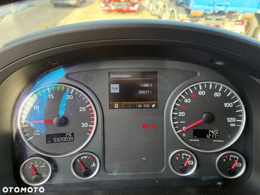 MAN TGS 26.460 BL 6x4 EURO6 WYWROTKA TRÓJSTRONNA - 11