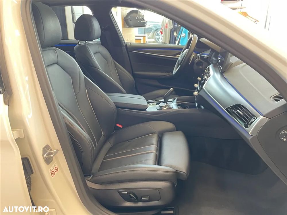 BMW Seria 5 540i xDrive Aut. Sport Line - 8