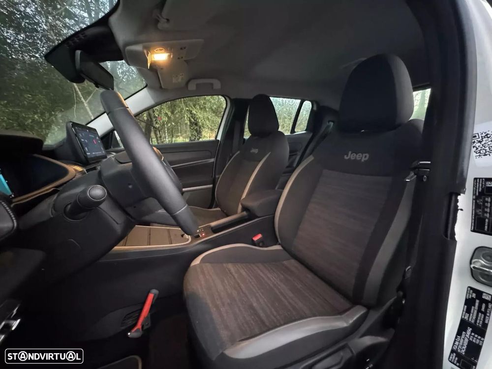 Jeep Avenger 54 kWh Longitude - 23