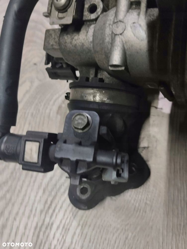 piaggio vespa lx 150 i gaznik przepustnica wtrysk - 4