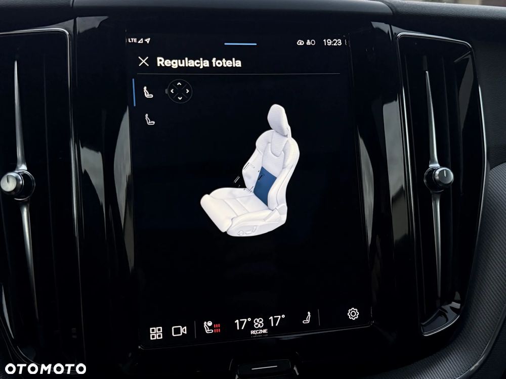Volvo XC 60 B4 D Geartronic RDesign - 24