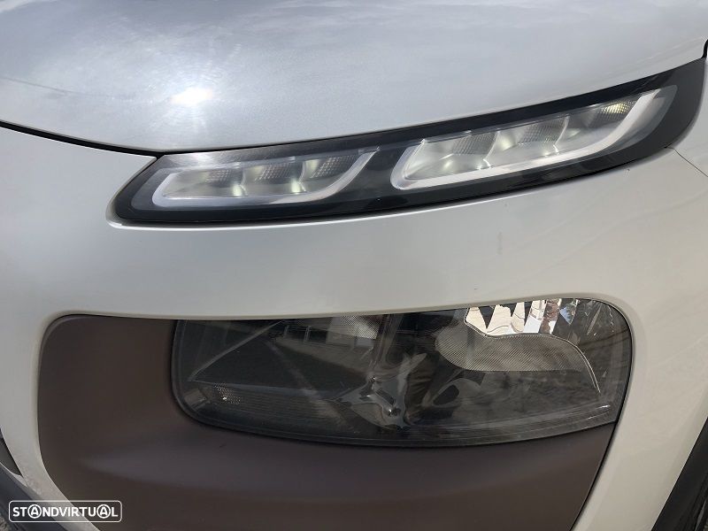 Citroën C4 Cactus 1.2 PureTech Shine EAT6 - 7