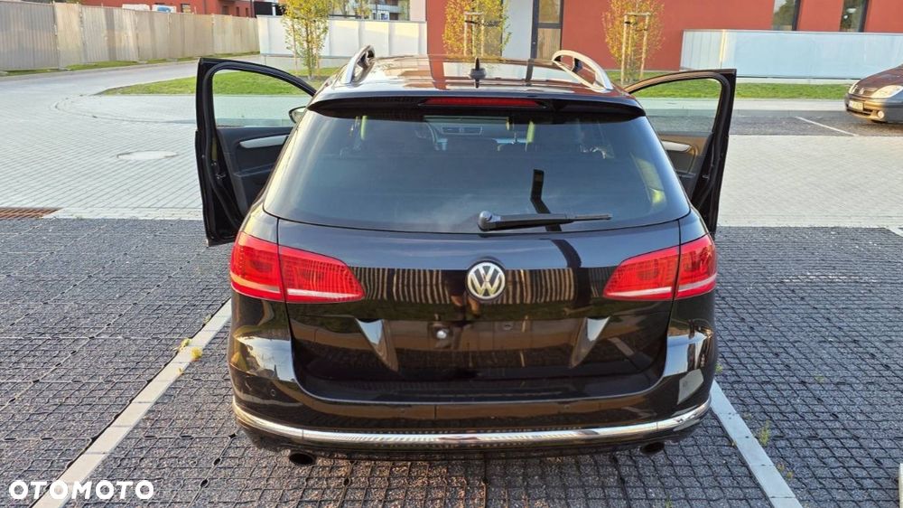 Volkswagen Passat - 2