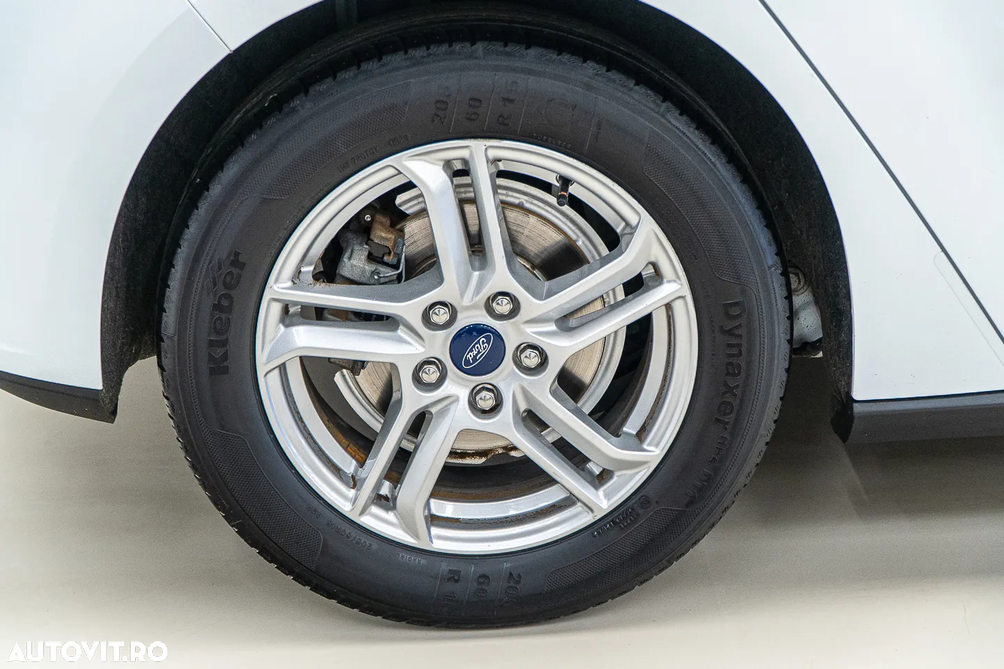 Ford Focus 1.0 EcoBoost Trend Edition - 35