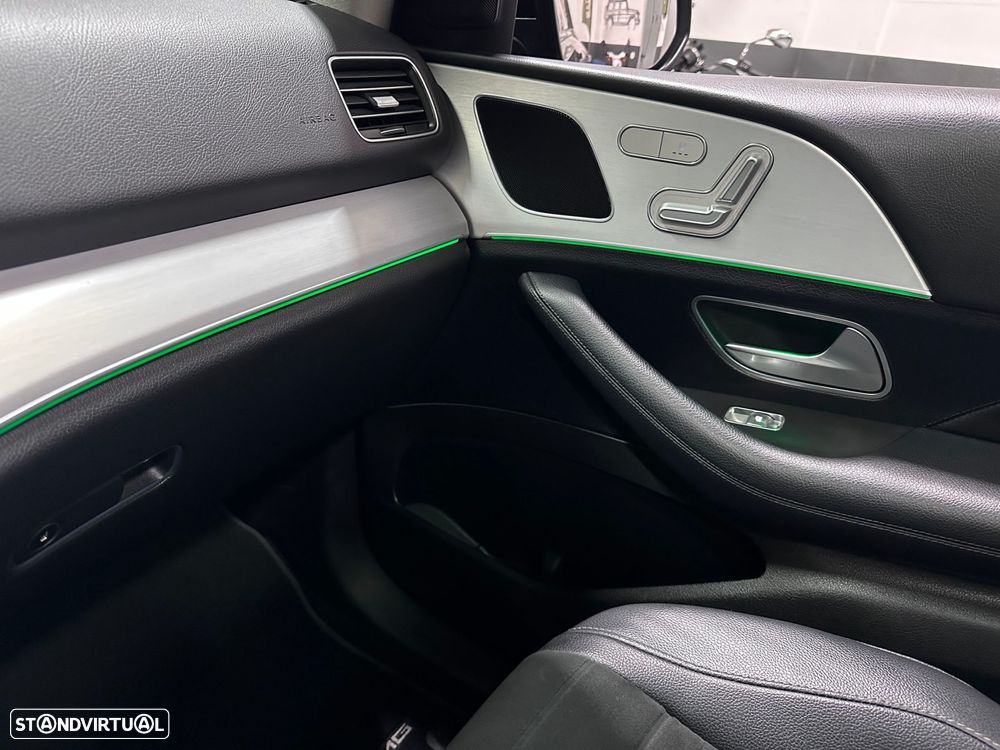 Mercedes-Benz GLE 300 d 4Matic - 21