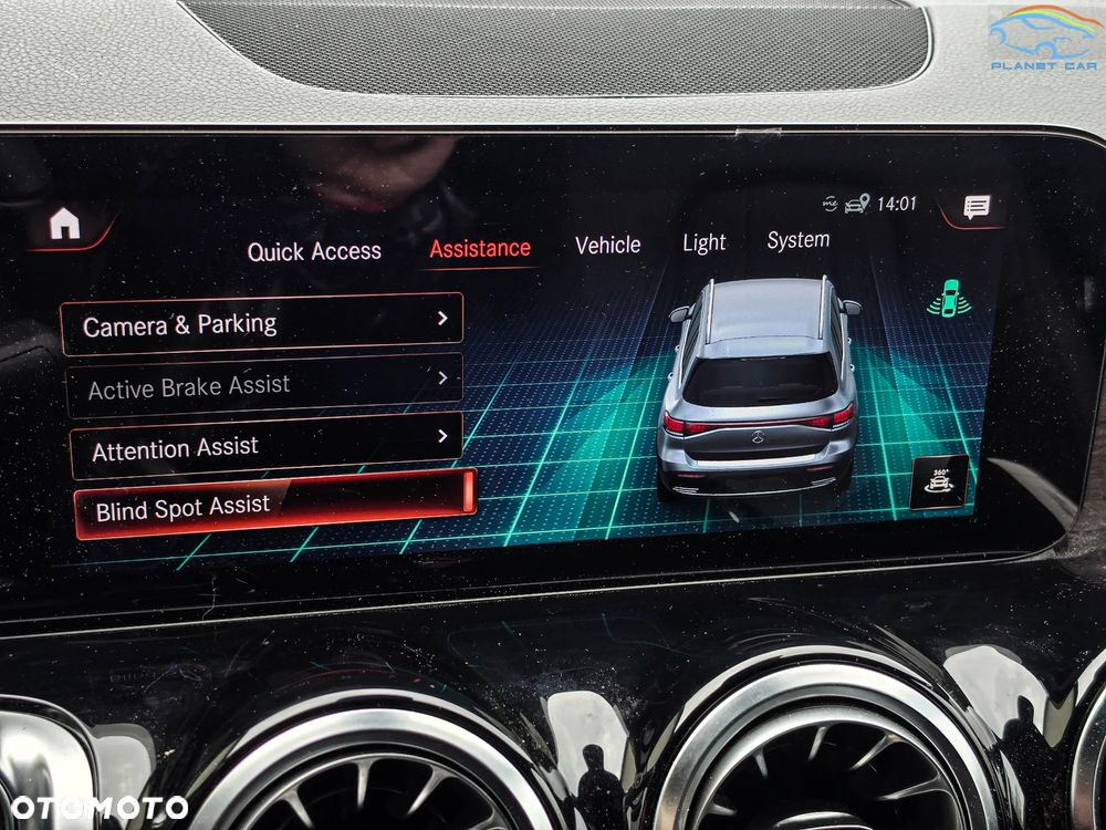 Mercedes-Benz EQB 250+ - 32