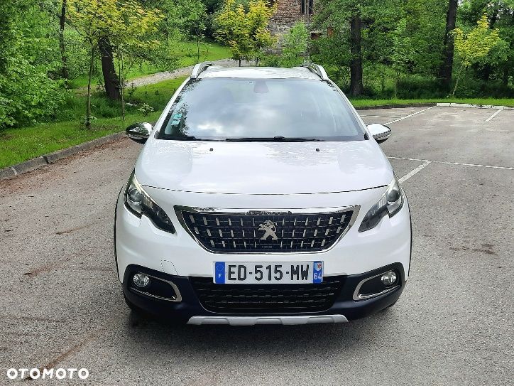 Peugeot 2008 1.2 Pure Tech Allure S&S - 3