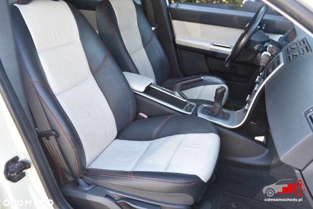 Volvo V50 - 21