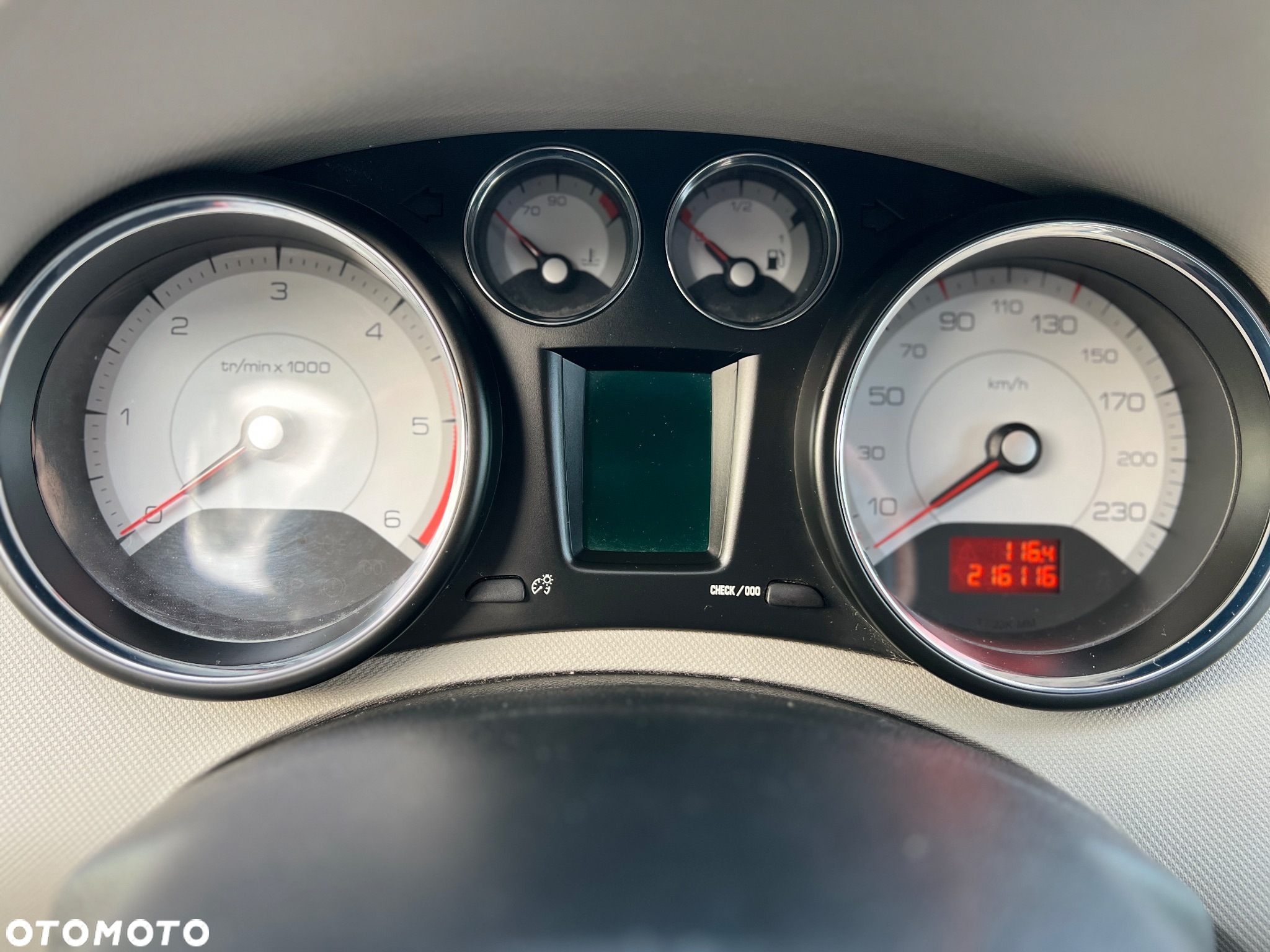 Peugeot 308 HDi FAP 135 Automatik Sport Plus - 29