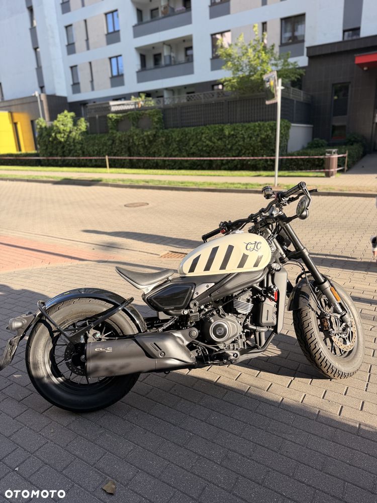 CFMoto 450CL-C Bobber - 21