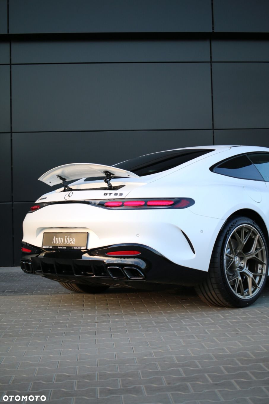 Mercedes-Benz AMG GT - 18