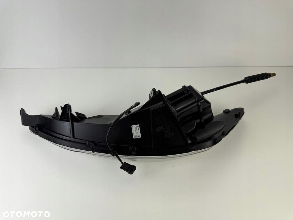 Lampa przednia prawa Can-Am Spyder RT-S 2012+ - 15