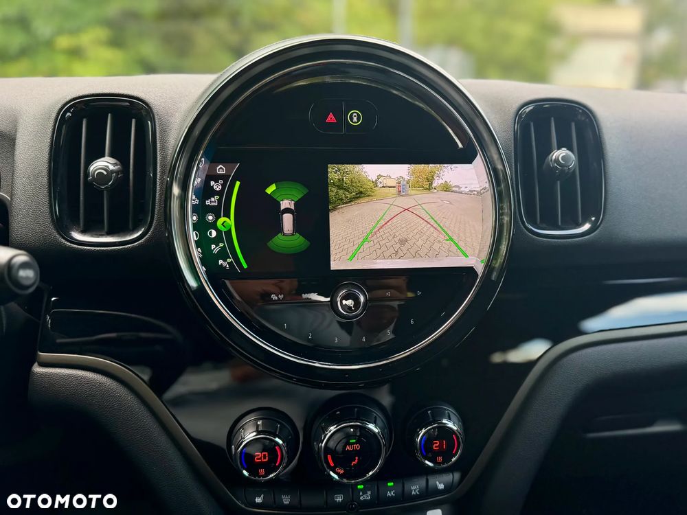 MINI Countryman Cooper SE ALL4 Classic Trim - 9