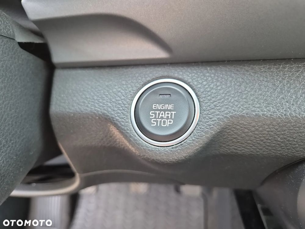 Kia Stonic 1.2 L Business Line - 23