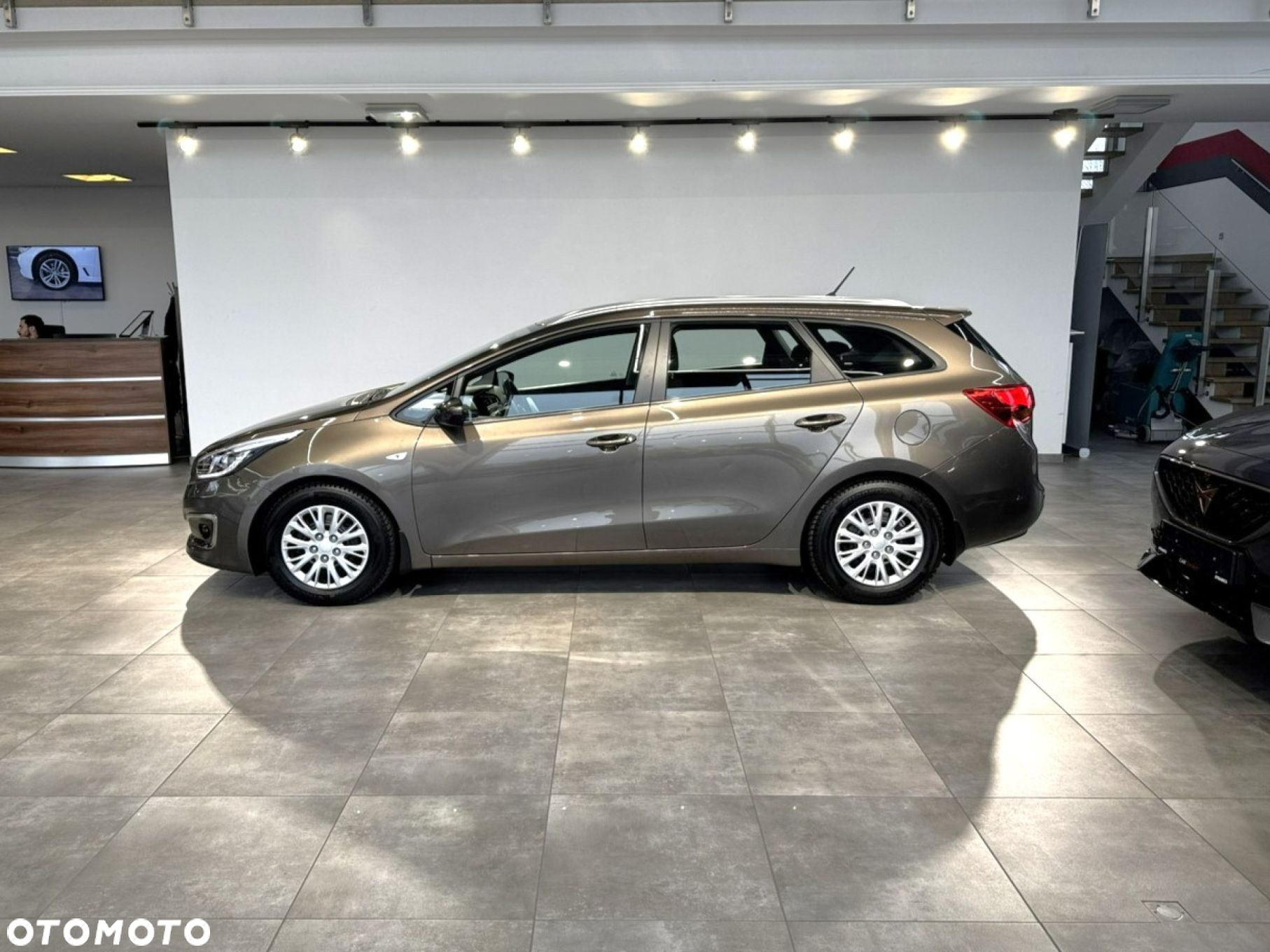 Kia Ceed - 6