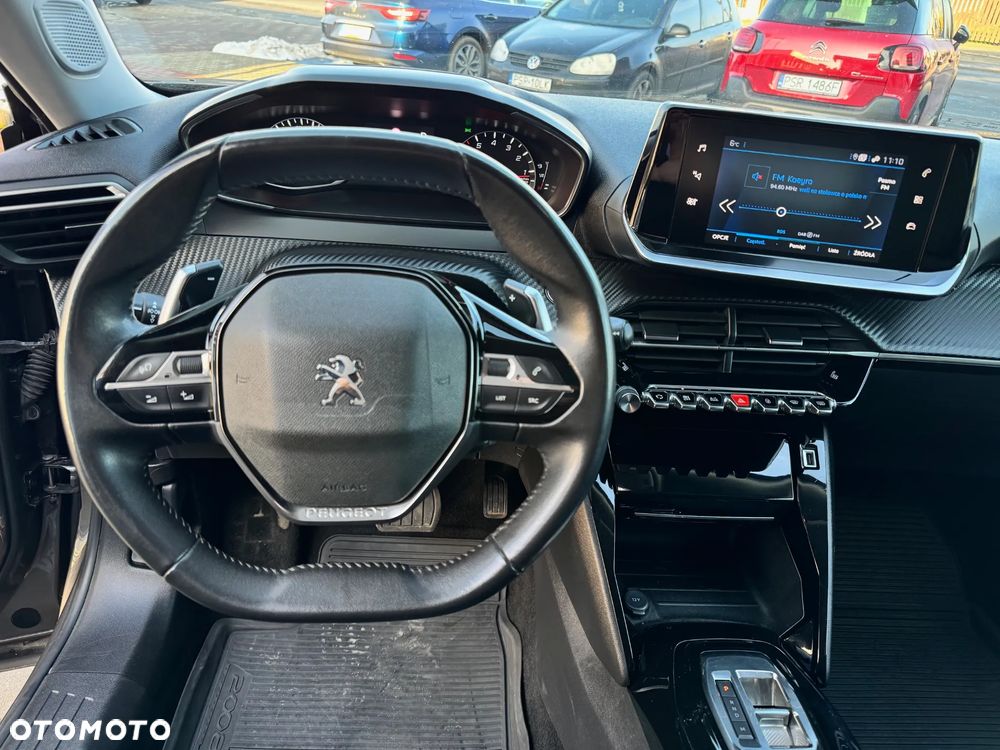 Peugeot 2008 PureTech 130 EAT8 Allure - 13