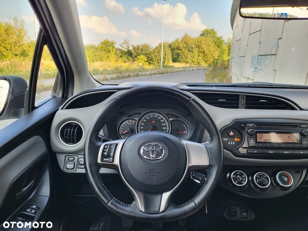 Toyota Yaris - 9