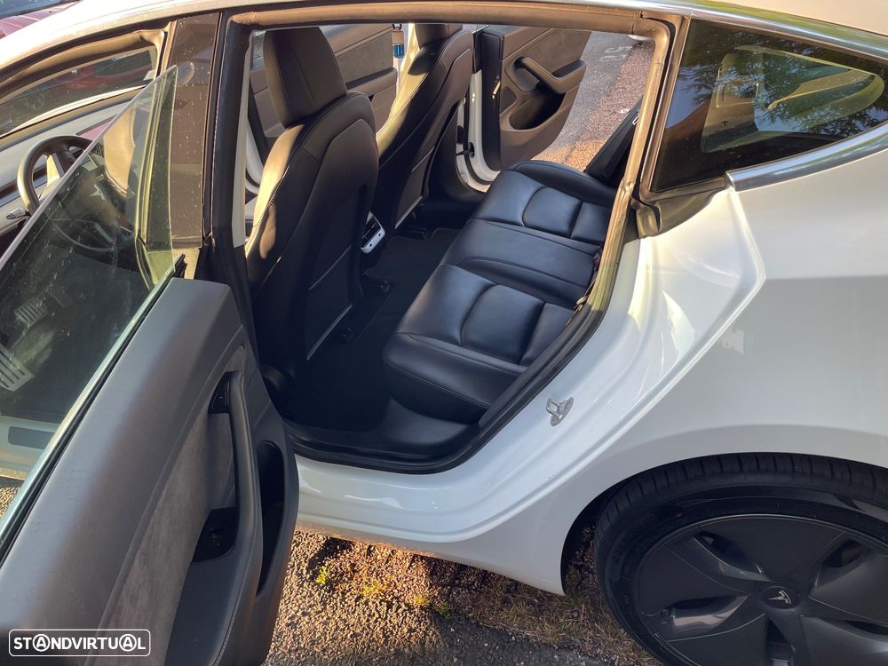 Tesla Model 3 Long Range AWD Dual Motor - 18