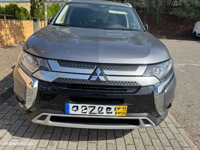 Mitsubishi Outlander 2.0 Kaiteki CVT - 10