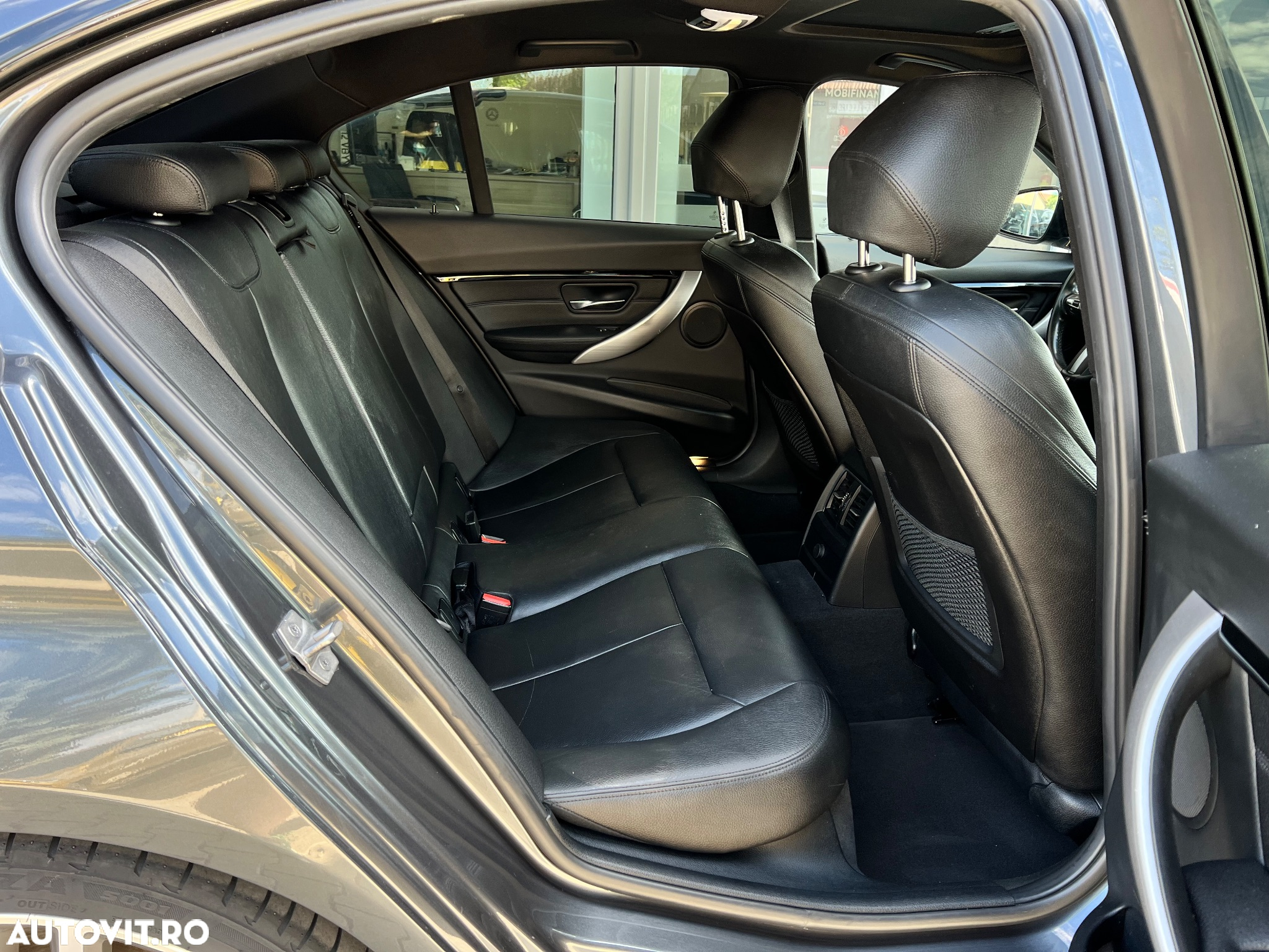 BMW Seria 3 330e AT PHEV - 17
