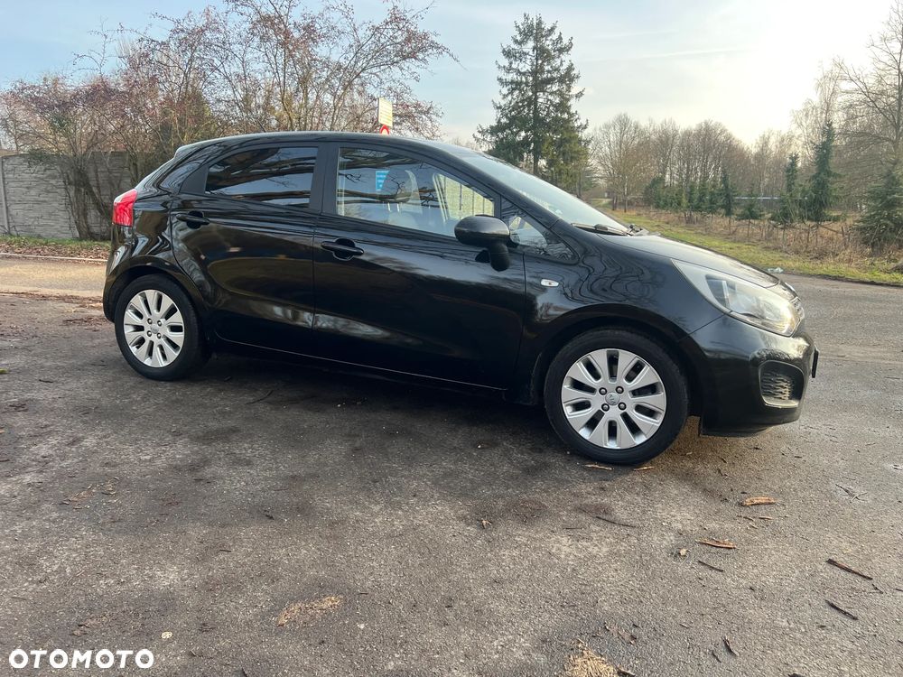 Kia Rio 1.2 Attract - 3