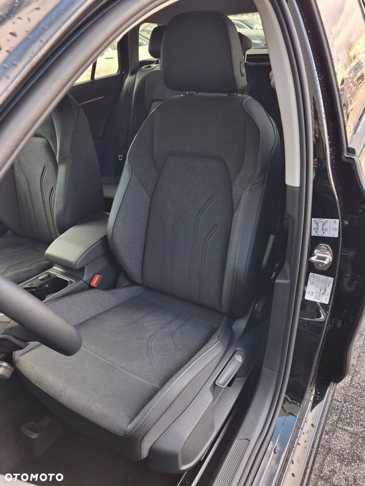 Volkswagen Golf Variant 2.0 TDI Life Plus DSG - 11