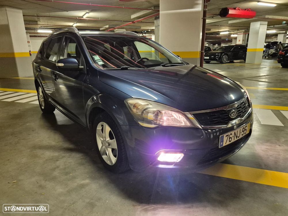 Kia Ceed SW 1.4 CVVT LX ISG - 9