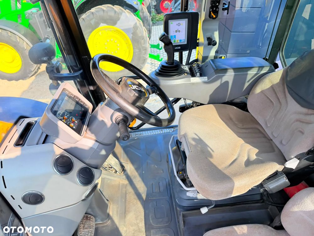 JCB 4190 - 18