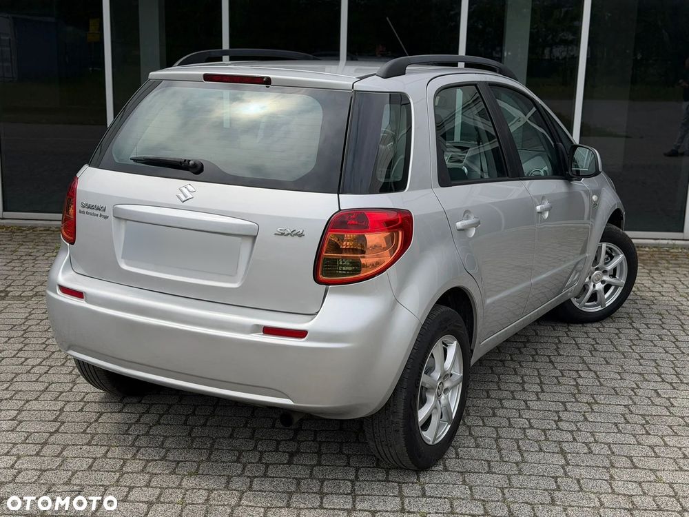 Suzuki SX4 1.6 DDiS Comfort - 34