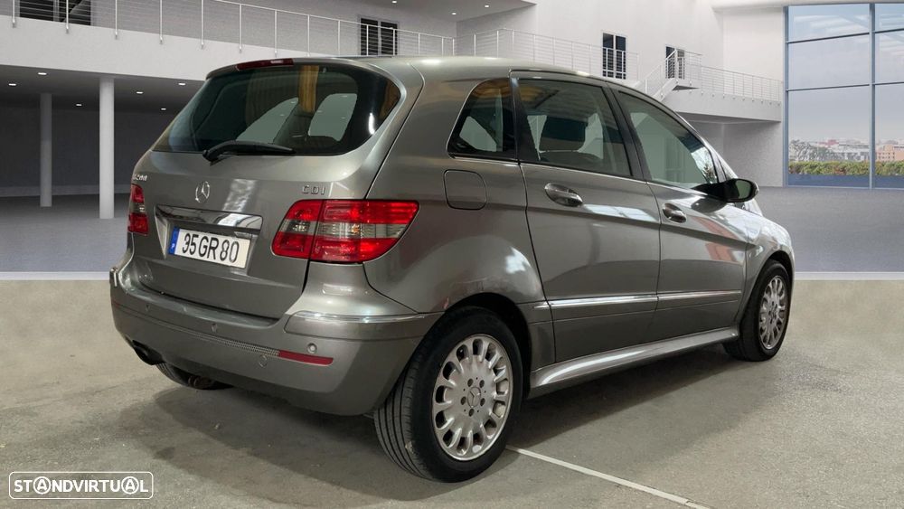 Mercedes-Benz B 200 CDI Autotronic - 3