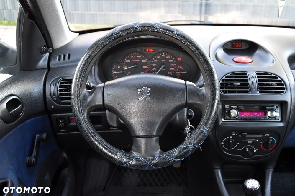 Peugeot 206 1.1 Color-Line - 23