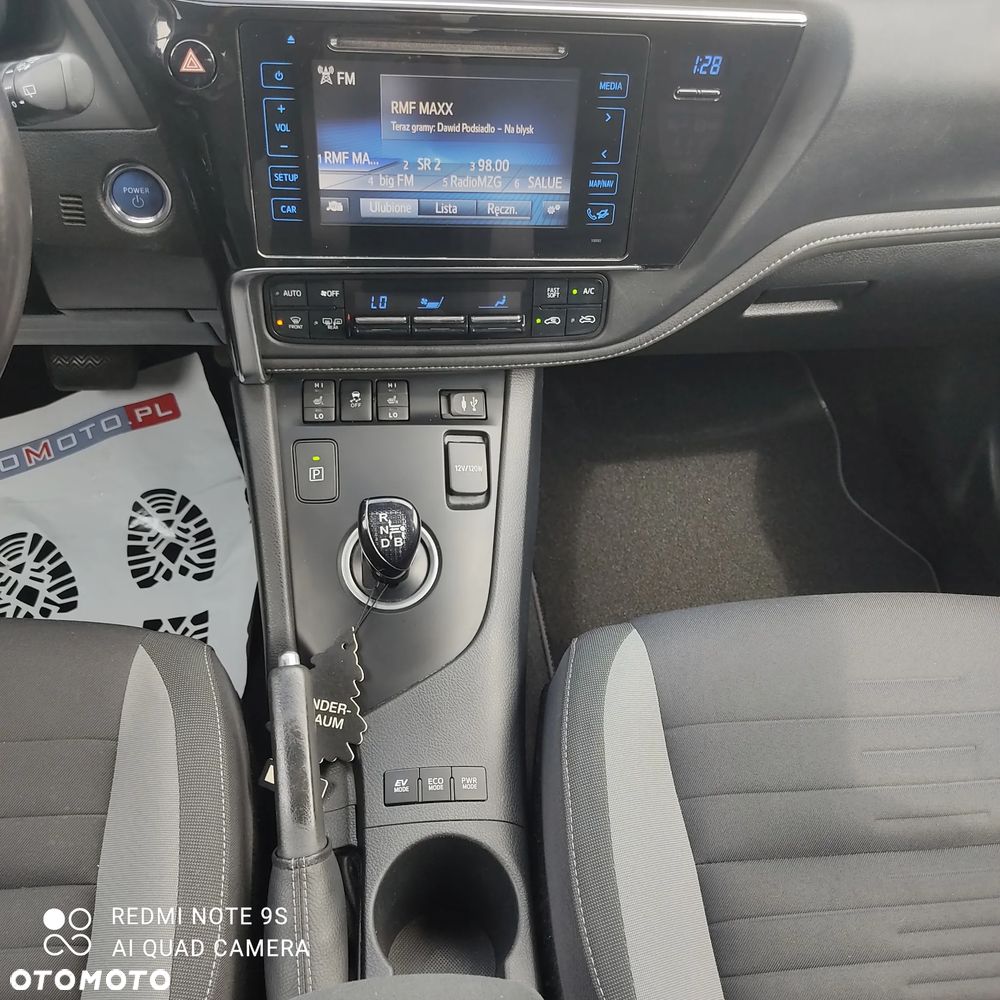 Toyota Auris - 7