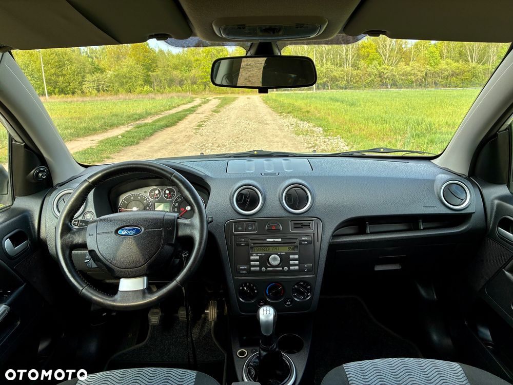Ford Fusion 1.6 + - 27