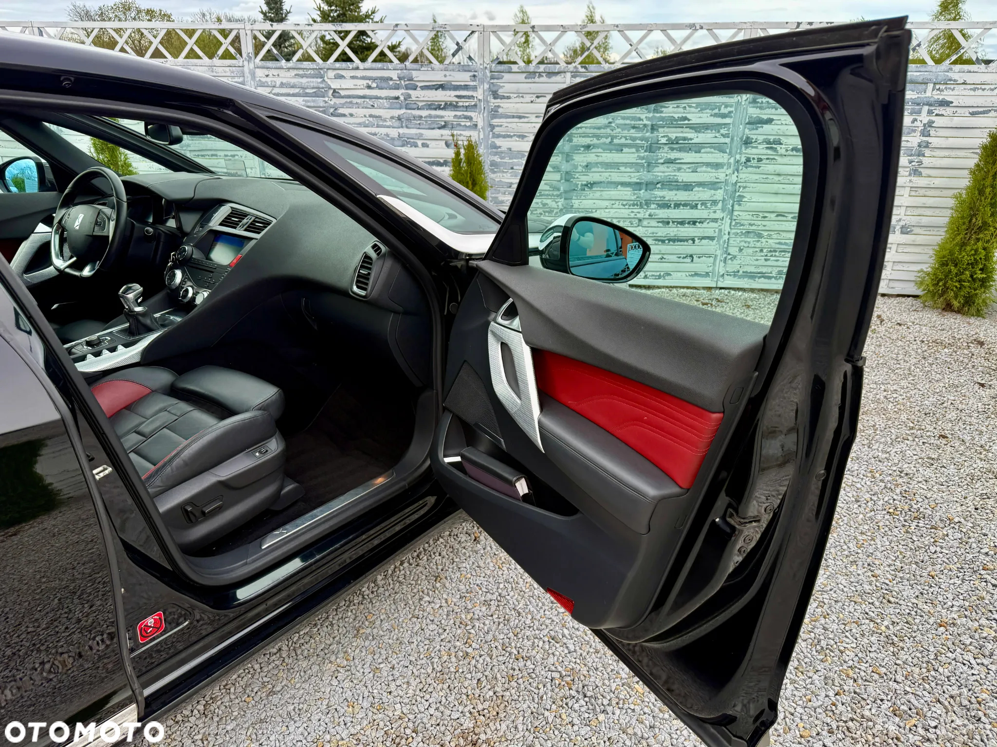 Citroën DS5 THP 200 SoChic - 36