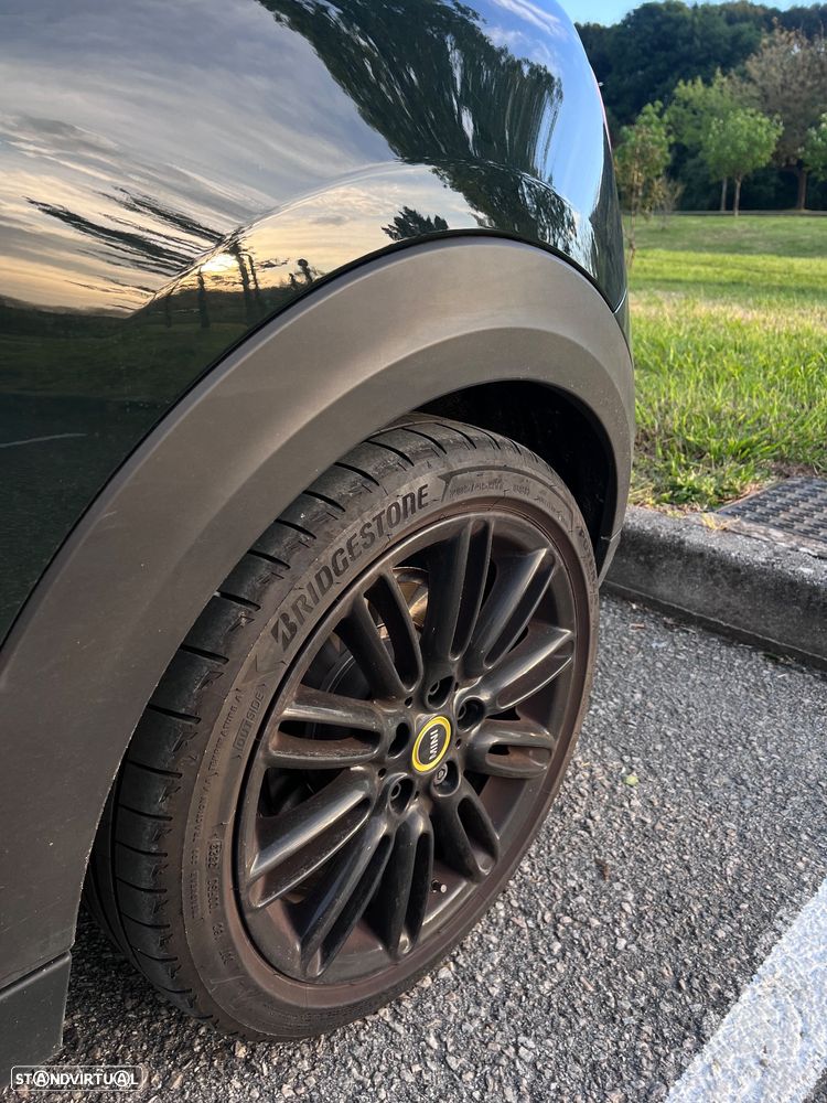 MINI 3 Portas Cooper SE Resolute Edition - 8