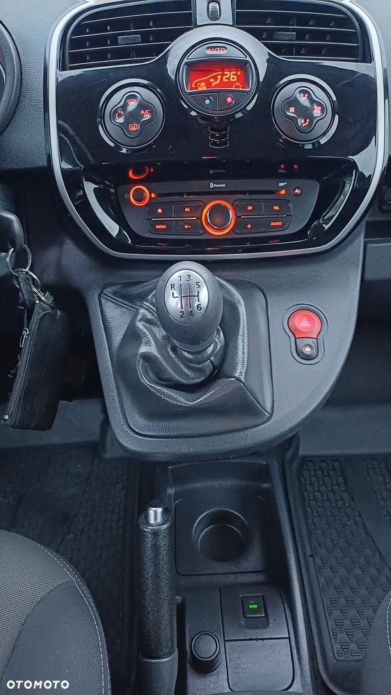 Renault Kangoo BLUE dCi 115 LIMITED - 13