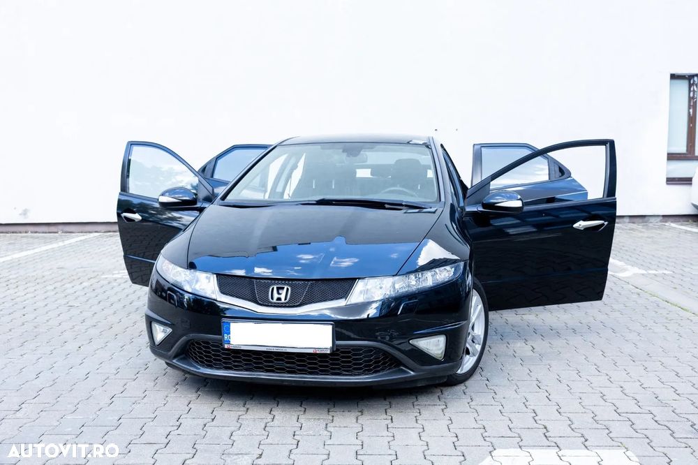 Honda Civic 1.8i-VTEC Executive - 2