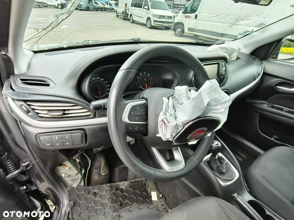 Fiat Tipo - 21