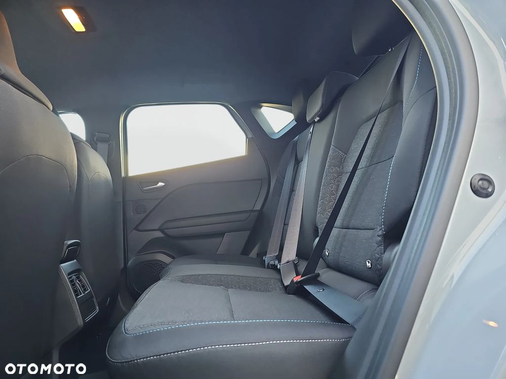 Renault Captur - 23