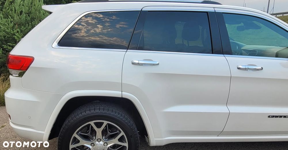 Jeep Grand Cherokee 3.6 V6 Overland - 11