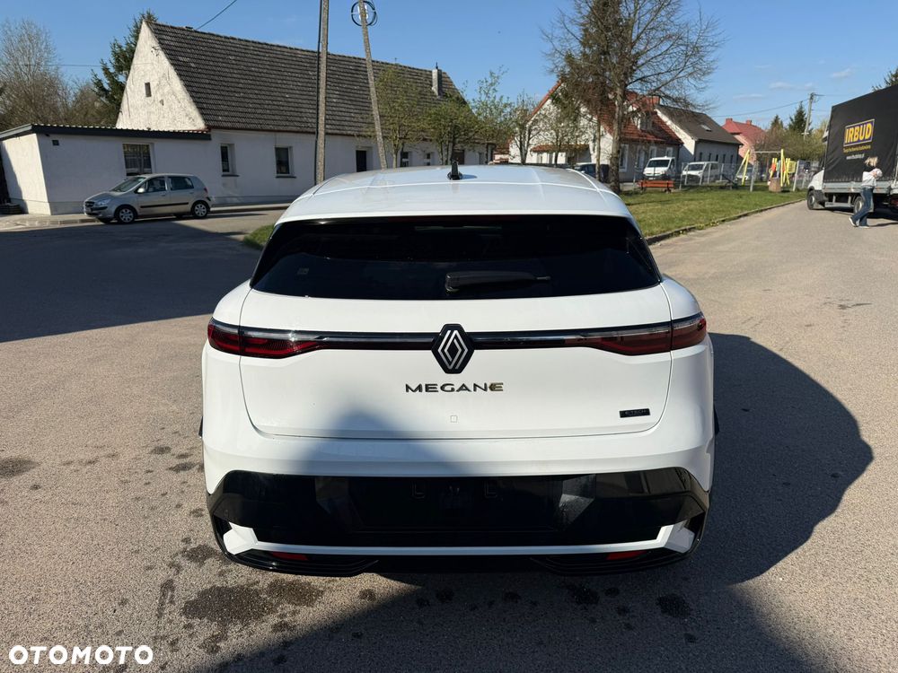 Renault Megane EV60 220hp optimum charge Iconic - 4