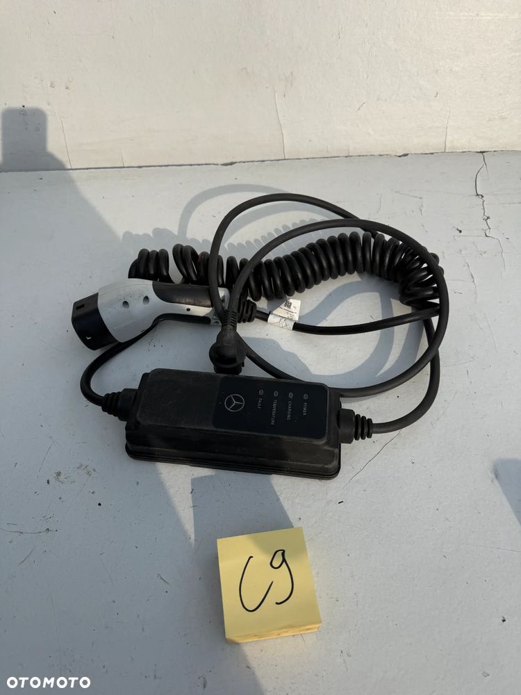 ŁADOWARKA DO SAMOCHODÓW ELEKTRYCZNYCH MERCEDES A0005838502 - 1