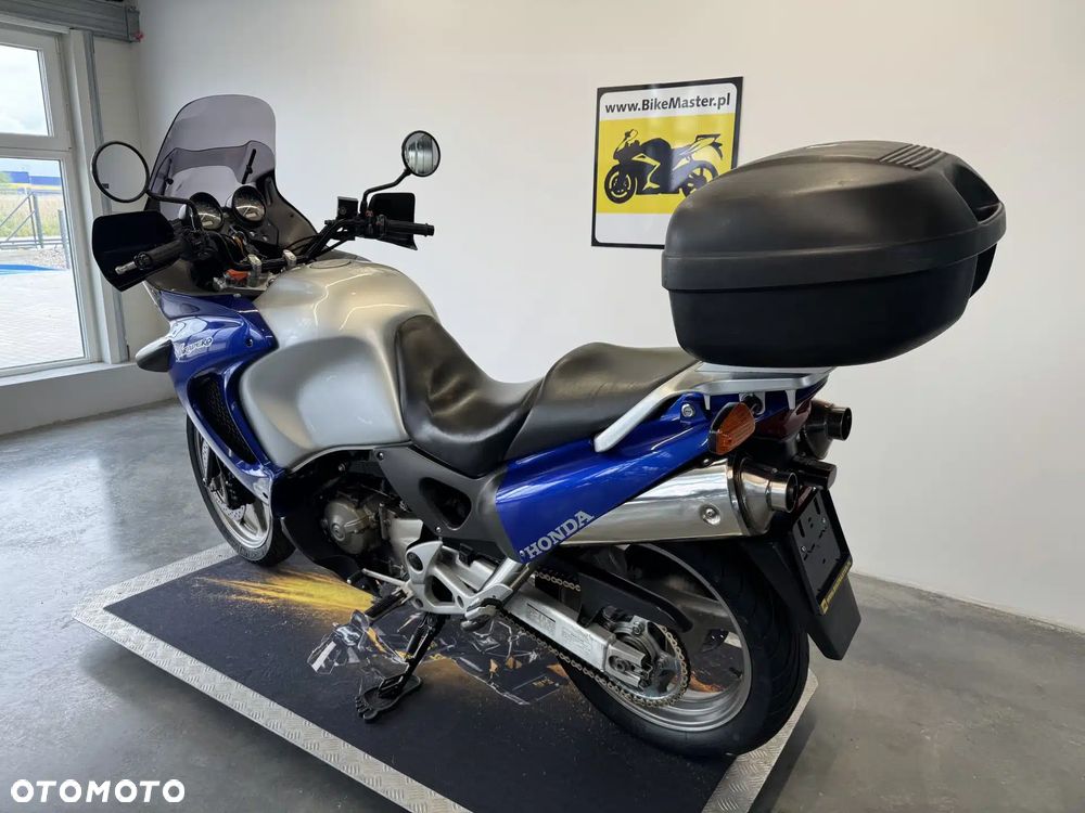 Honda XL - 6