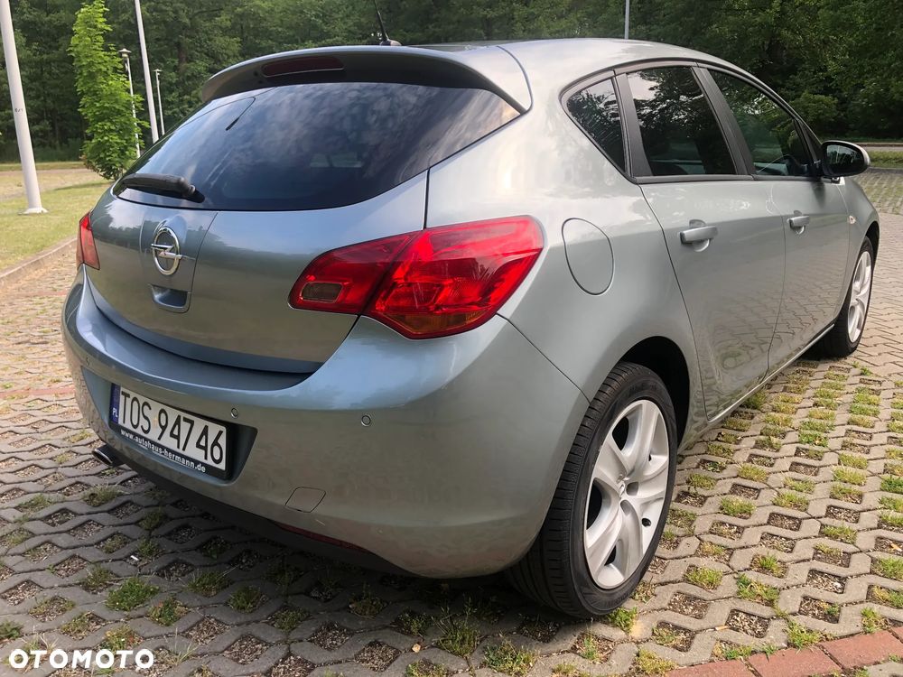 Opel Astra 1.4 Turbo - 15