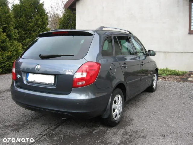 Skoda Fabia 1.4 16V Comfort - 8