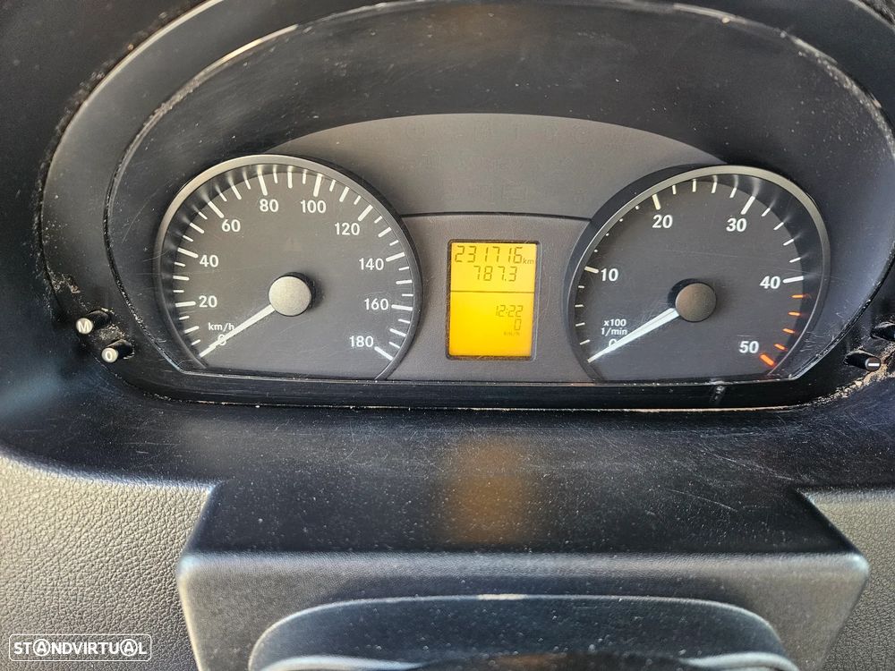 Mercedes-Benz 313 CDI - Iva Dedutível - 11