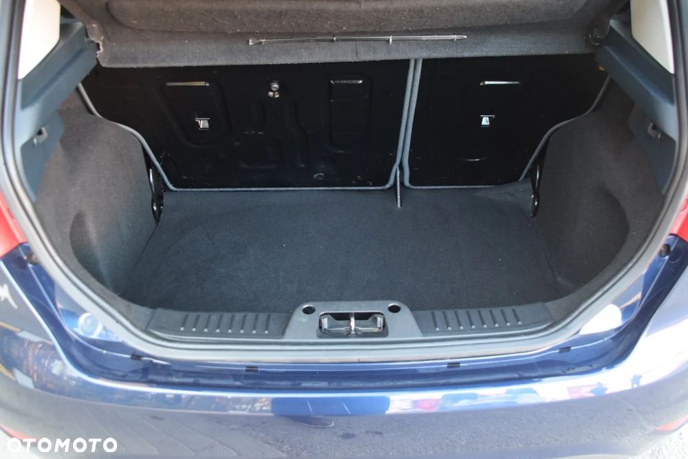Ford Fiesta 1.25 Titanium EU5 - 13