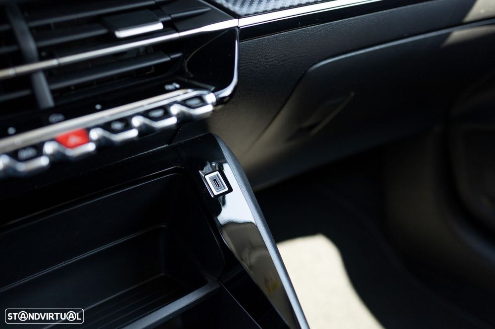 Peugeot 208 1.2 PureTech Active - 24