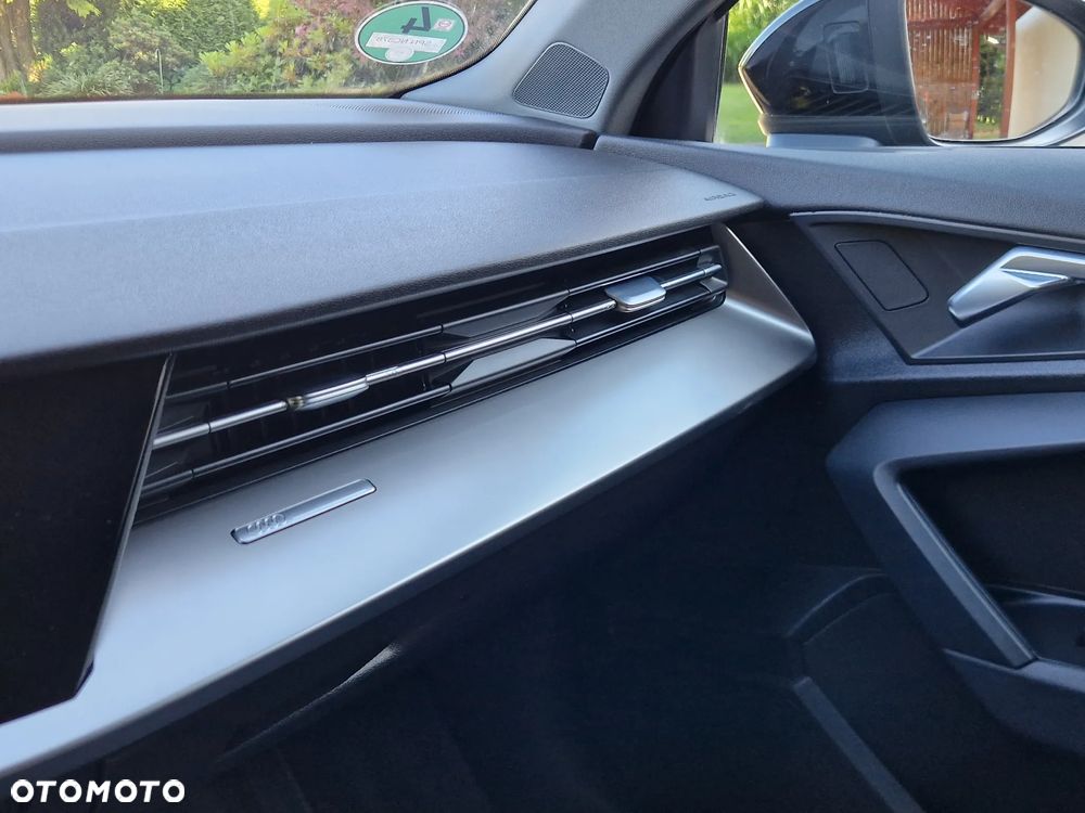 Audi A3 Limousine TFSI 110 kW S tronic S line - 27