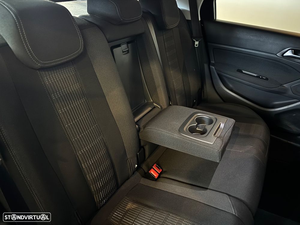 Peugeot 308 SW BlueHDi 120 Stop & Start Allure - 33